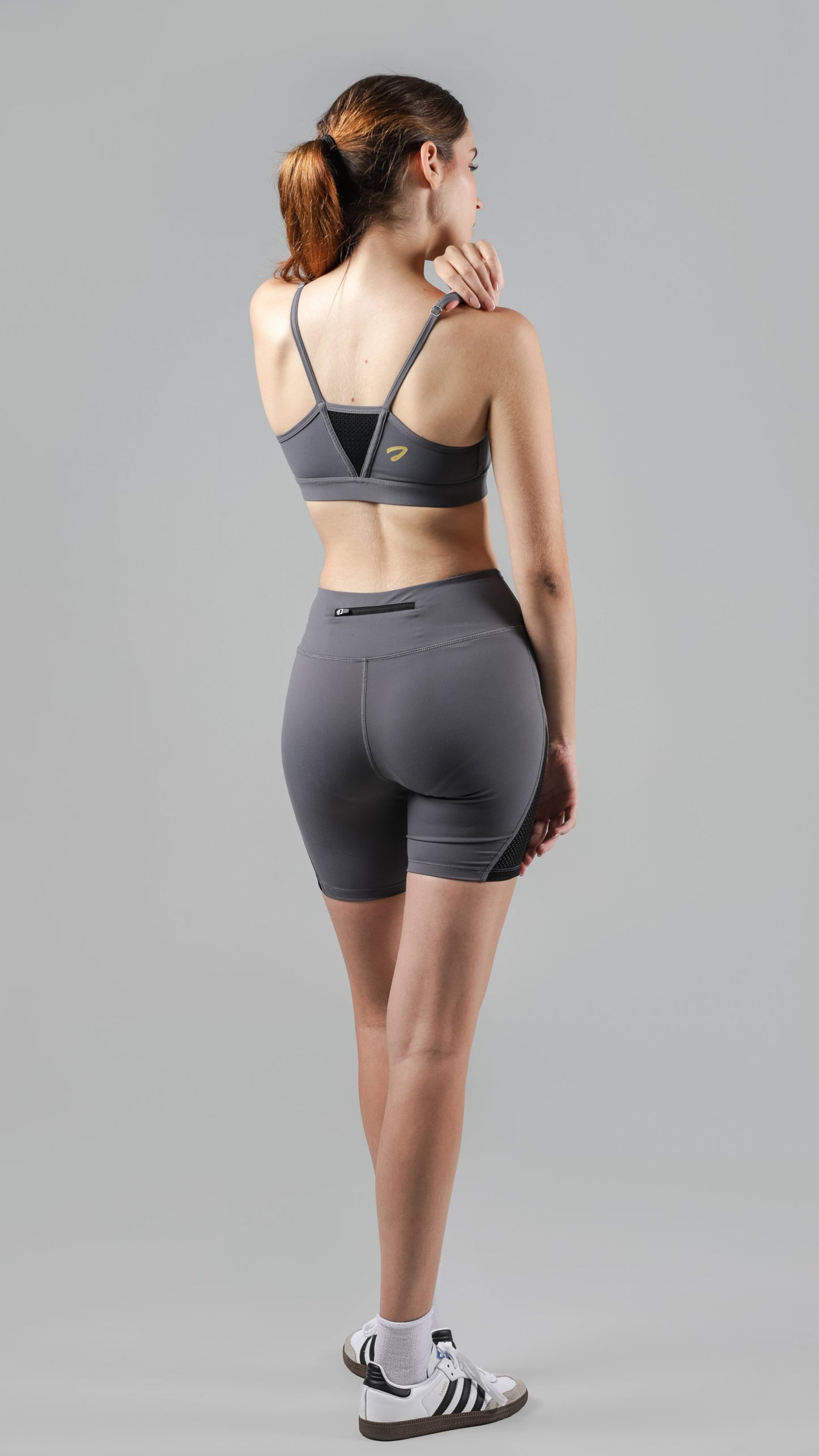 Vicky Zip Up Sports Bra