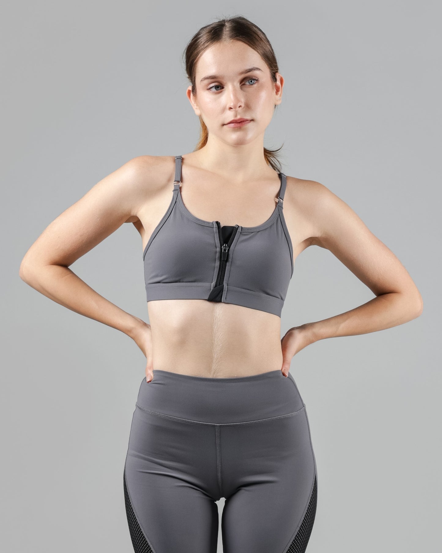 Vicky Zip Up Sports Bra